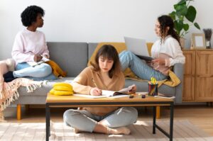 Comment assurer un logement étudiant sans se ruiner ?